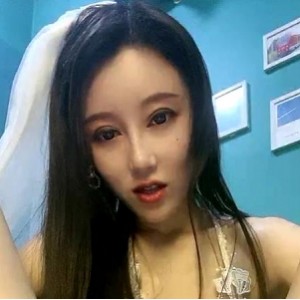 顶级S-货-穿着婚纱直播 [3V-1.4G]