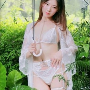 [绝美coser]抖娘-利世COS+视频