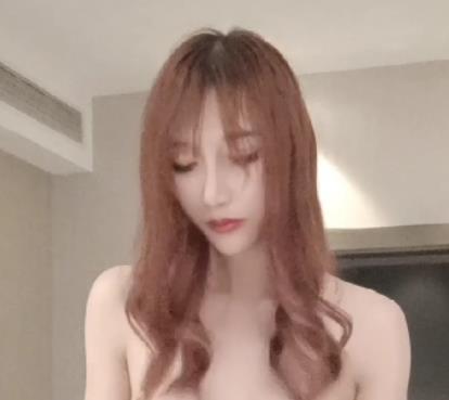 推特网红TS芭娜娜的美妖视频+[10v-4.82G]
