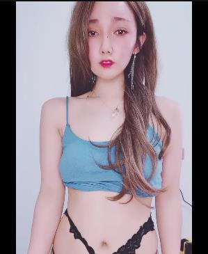 优质高颜值性感御姐+娇滴滴滴的S妇+给力互动做A无保护进入+[12V-6.9G]