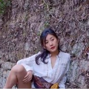 P站红人宜家女主-Fullfive-原版超清2[5V-5.6G]