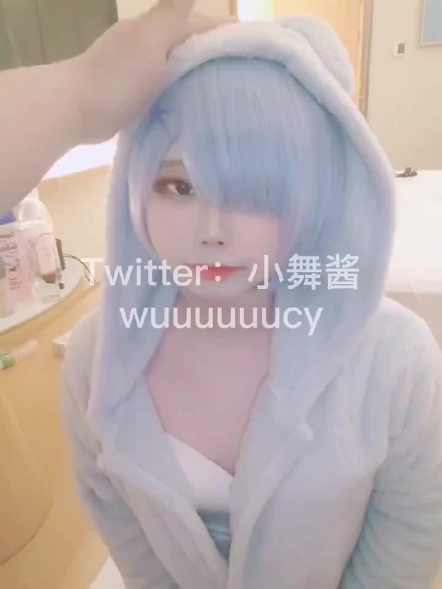 某推人气主播(TS小舞酱)精彩合集