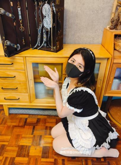 某推超人气口味重本土美女《onlyfans浮力姬naimi》（奶咪）最新散播最全合集_6G_