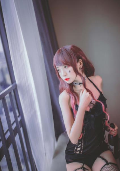 _虎牙超人气无数宅男为之倾倒优质cos女神高质量coser(疯猫ss)最新散播有尺度私拍合集_1.22GB