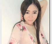 各种边互动忍耐边给老公/男友打电话合集