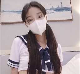 草莓果酱JK自娱自乐[2v1.5G][百度盘]