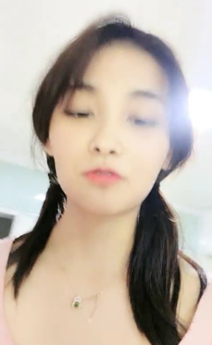 很火的主播+little学妹+74.3g合集+补