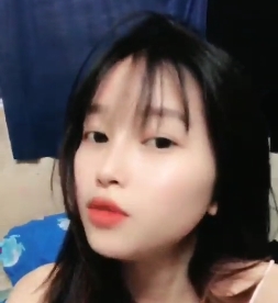 白嫩学妹自娱自乐最全合集！自行打包，9P/450M，绝对不能错过！