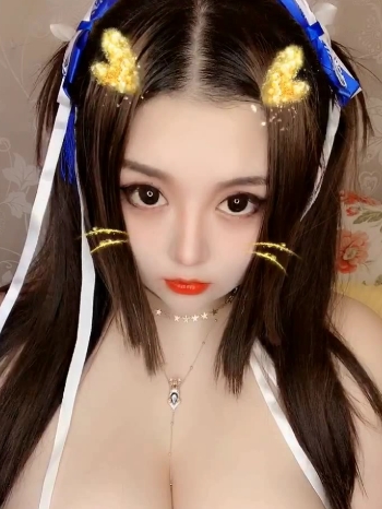虎牙女神巨巨最新33V1.5G合集,E杯美艳浮力姬,视频数量丰富大小合适