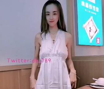 东莞网红大表姐：教育界楷模，痒痒精通的女神