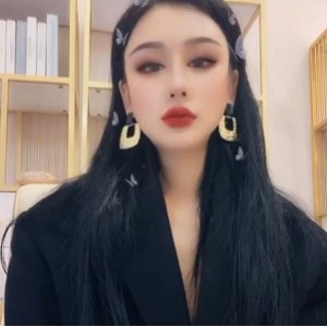 疯狂抖音新篇：倒着出水，闪现港姐，资源丰富，收藏下载！