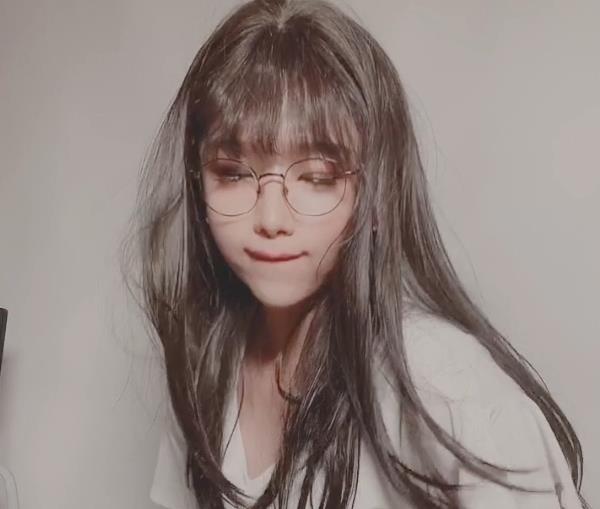 OnlyfansTS-jieun合集:273个视频41个图片集,网红更新作品,粉丝捧场,前列腺大战单男赚大钱