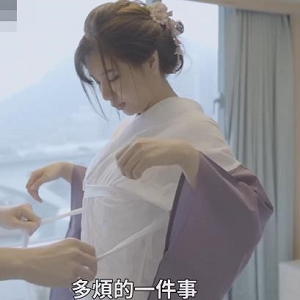 樱花花瓣互动视频：吴梦梦主演，时长22分钟