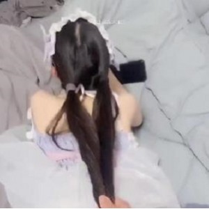 温软软小合集48V2.6G短视频肛J露脸三人游用嘴特写妹妹