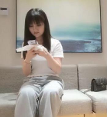 小宝寻花绝版网约系列：嫩妹妹、女高管、19G资源