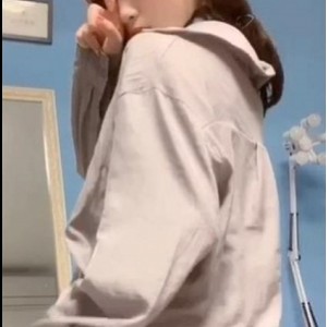 猫小猫虎牙粉丝劲爆视频合集，人气直线飙升，热舞深夜绅士