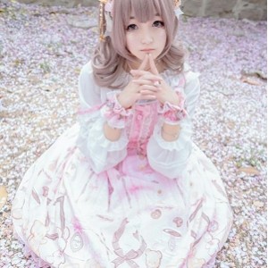 岛国原生态剧情片《人形玩偶COSPLAY》订制作品
