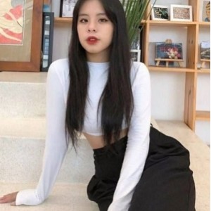 新收集8位高颜值美女自拍分享