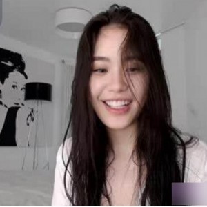 东南亚性感主播LiChang最新合集，视频大小惊喜多样