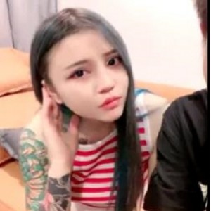 刺青正妹网红自拍视频1V-332M-时长一小时四十分