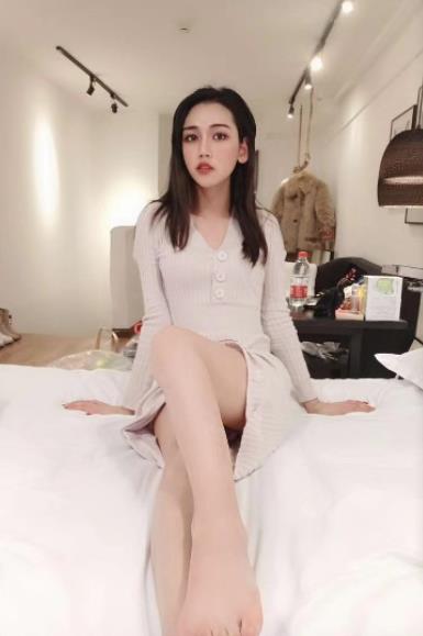 TS女神李智贤合集300MB，美腿性感不容错过!