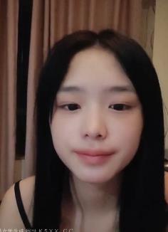 最新妹子闺蜜自拍设备人气露脸战斗姐姐观看