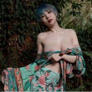 JVID超级大罩杯黎菲儿OnlyFans作品，三头犬cos粉丝