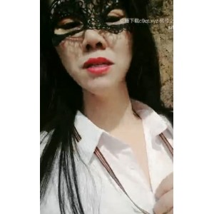 熟女骚妇格格女老板50v32g：气场十足，魅力无限