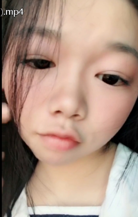 根据您提供的内容,我为该商品取了一个###三寸妹子坦克合集:老福利姬+三寸坦克全系列,105V29.1G视频,百度盘下载希望这个标题符合您的要求!如果需要进一步