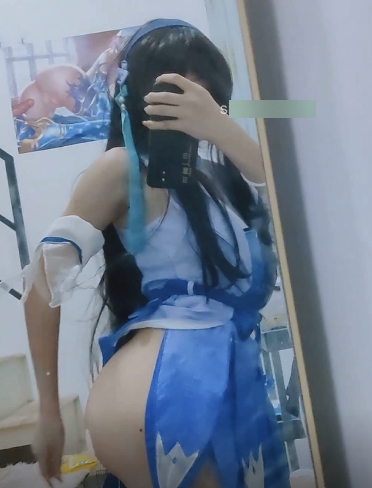 斗鱼人气COS女主播小余：清纯反差婊浮力姬尺度合集4v575M