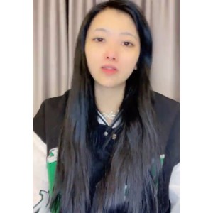 半糖甜美风，超白超粉超赞身材，家里表演百度盘