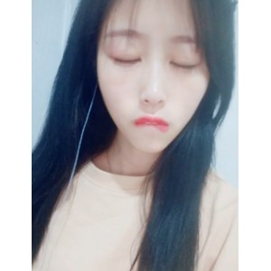 还是观众们了解她的窗口。如果你也对这位网红感兴趣，不妨来百度盘搜索一下，看看这个视频集合吧！