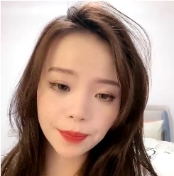 黑丝美熟女诱惑露脸