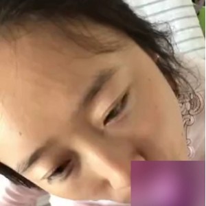 1.妹子半小时潮30次！爸爸别C了！叫声让你出水不停！2.最后都Y道痉挛了！22V996m妹子潮爆大片！3.妹子潮爆爸爸C！叫声让你出水不止！4.22V996m
