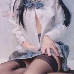 樱狸子水手服