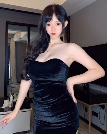 斗鱼超人气顶流主播百万精选本土美女:你的小李老师抖胸精华散播快手粉丝美颜大车灯抖胸舞礼物刷礼物刷手镜头巨R