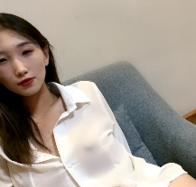 美臀翘臀：苗条小乖乖女的乱来表情（348MB百度盘）