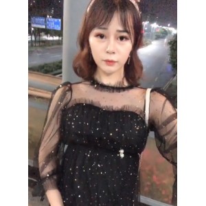 《张思妮火爆虎牙宅男圈，穿暴露服装、给力舞蹈、性感表演，给观众带来火爆有尺度的视频合集》