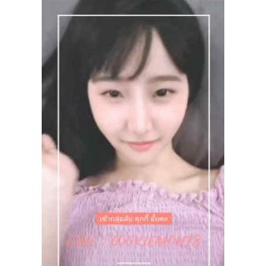 泰国小姐姐StudentGirl的26V视频：颜值身材抗揍，JK穿搭诡异表情