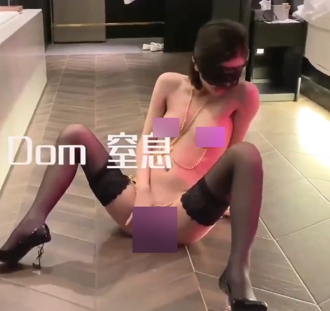 推特大神_dom窒息咖啡店女老板作品一部