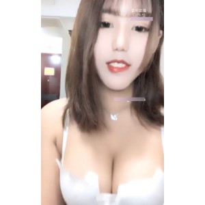 蜜桃极品女主播_无名小妖作品合集