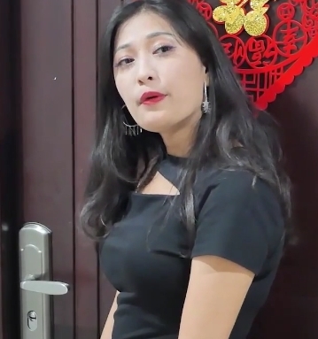 密友第十四集：友情与爱情的微妙平衡