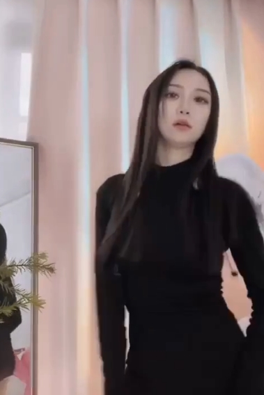 疯狂抖音直播闪现甄选:美女云集,高清720P,7Z压缩,永久链接