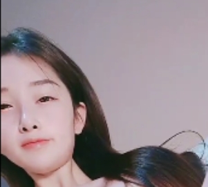 高颜值美少女依依:新增20部视频,总大小48.6G,百度ED2K热门收藏