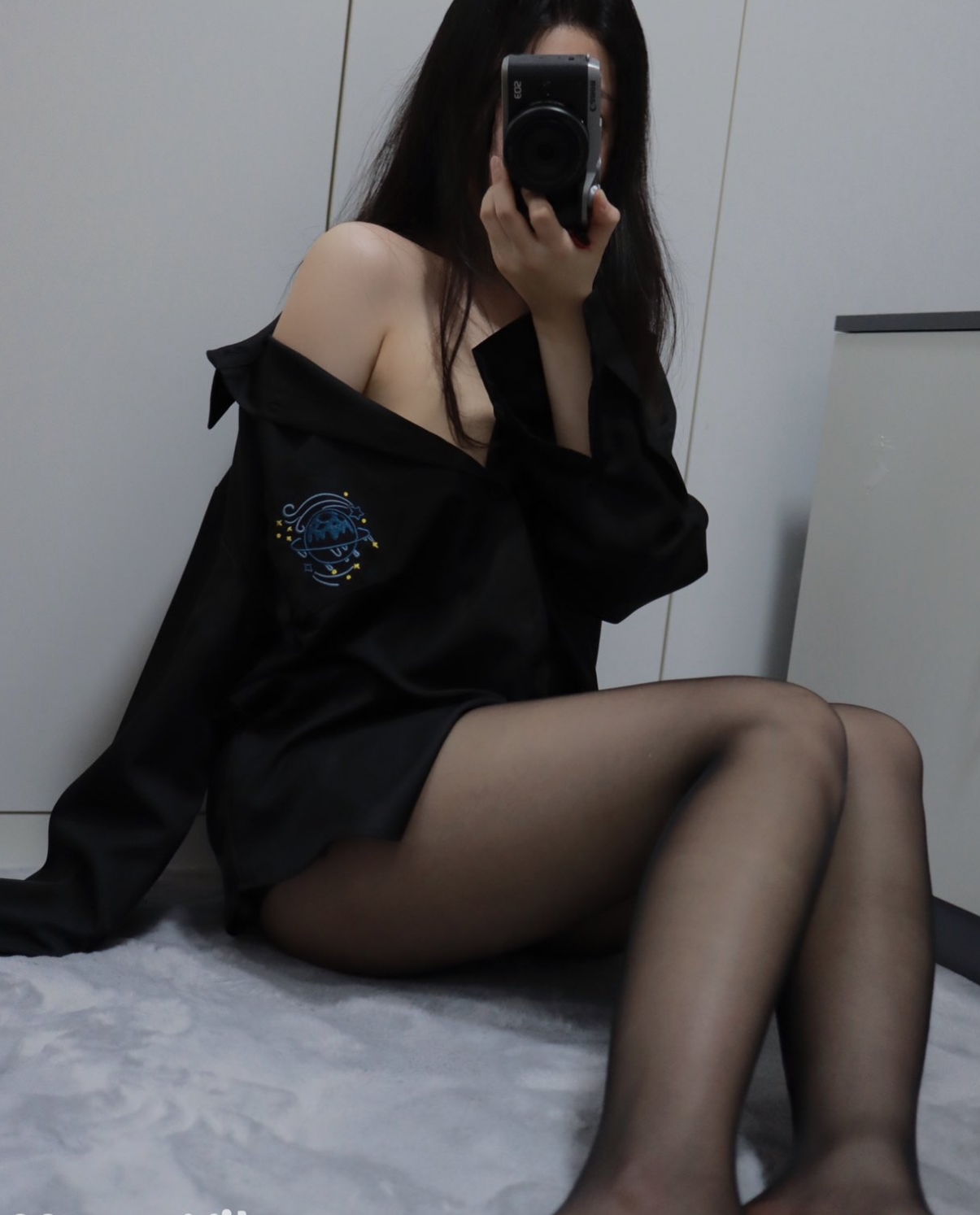 MomoYih小合集:36V视频+10.9G图片,百度盘分享