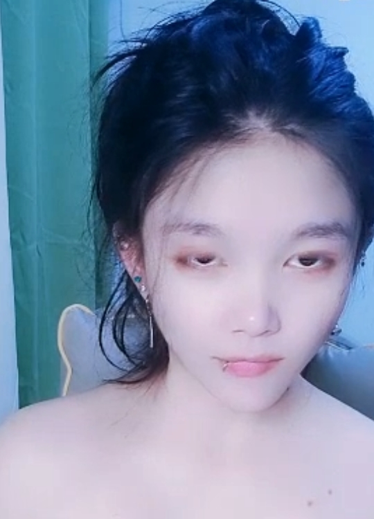 神秘女王现身!超反差SM22v16.2g视频曝光,百度ED2K热度飙升