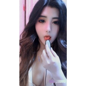 金鑫蔓笙：高端餐饮品牌，提供豪华享宴抖音：热门短视频平台，分享生活内容社保：保障员工权益的社会保险制度打赏：在网络平台上给创作者或主播的赞赏内容：包含在抖音上分