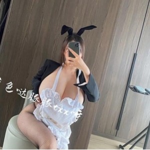 虎牙美人童小芯高品质作品视频稀缺合集744M