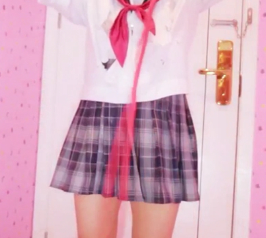 神秘少女:《三寸妹子全集》MP4格式40G影片,深夜神秘诱惑,主角魅力无限