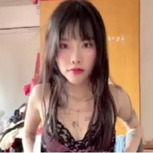 反差小姐姐私拍展示155张高清照片